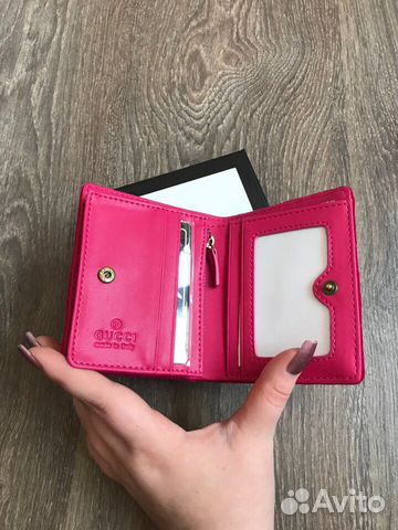 Кошелек Gucci ярко-розовый велюровый маленький Кошелек Gucci ярко-розовый велюровый маленький