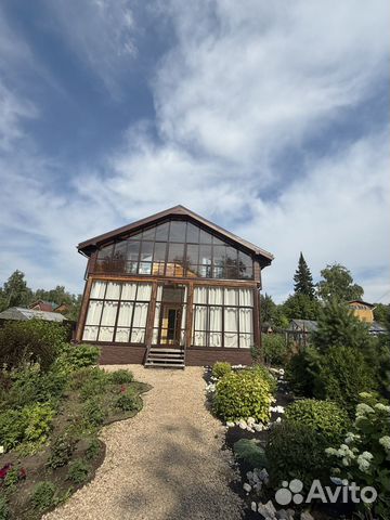 

6-к. коттедж, 200 м²