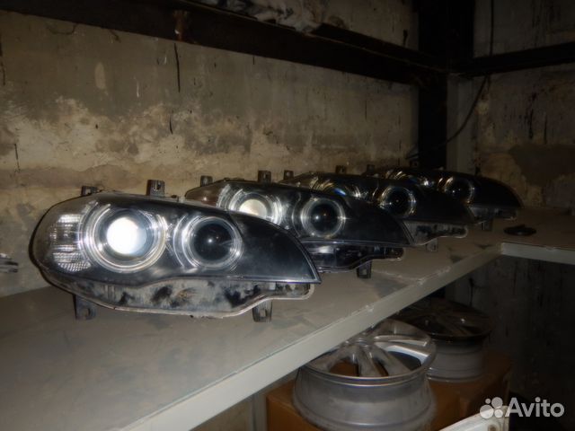 Фара правая BMW X5 E70 X6 E71 Фара правая BMW X5 E70 X6 E71