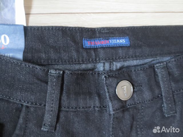 Джинсы Trussardi Jeans, новые, с бирками Джинсы Trussardi Jeans, новые, с бирками