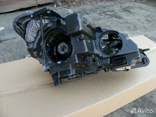Фара левая Мерседес Е207 W207 E207 купе 207 Фара левая Мерседес Е207 W207 E207 купе 207