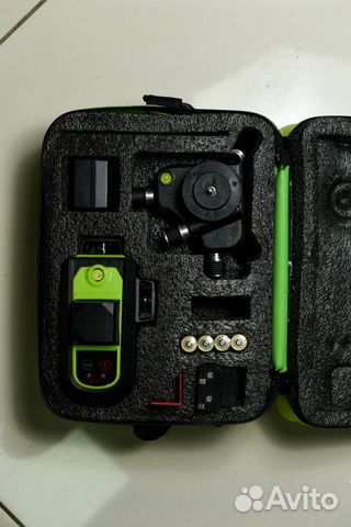 Лазерный уровень FGN 12 E410 Лазерный уровень FGN 12 E410