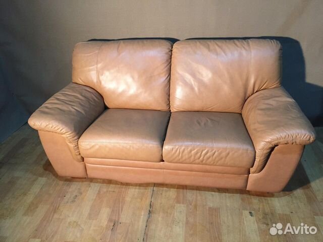 Диван кожаный, удобная посадка, из Европы Диван кожаный, удобная посадка, из Европы