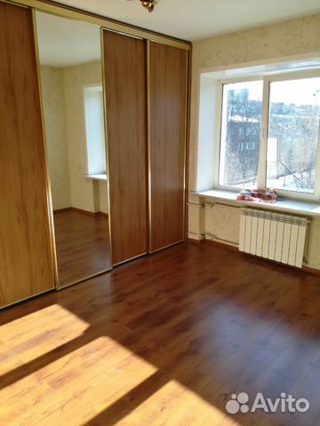 Комната 16 м² в 3-к, 4/4 эт. Комната 16 м² в 3-к, 4/4 эт.