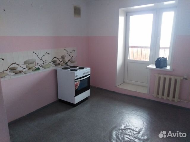 Квартира в саранске шикарная. Республиканская 151а. Проспект 70 лет октября 65 саранск. Вторичка с просторной кухней. Квартиры в саранске 5к комнатные.