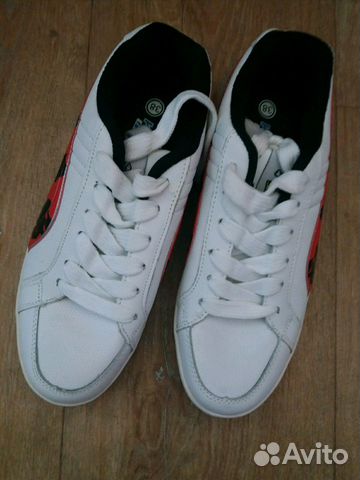 Кроссовки Кроссовки