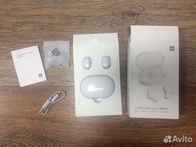 Беспроводные наушники Xiaomi AirDots