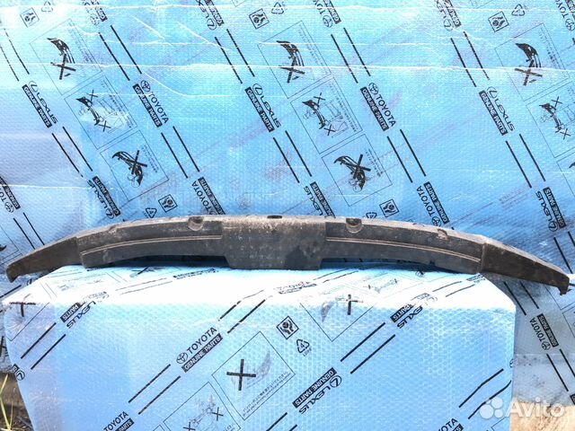 Абсорбер переднего бампера Toyota Land Cruiser 200 Абсорбер переднего бампера Toyota Land Cruiser 200