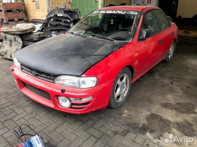 Дверь капот фара бампер Subaru Impreza (G10)