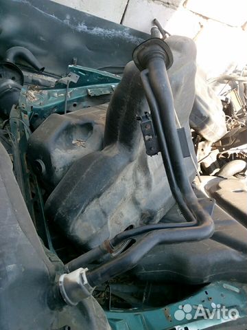Volvo 440 бак