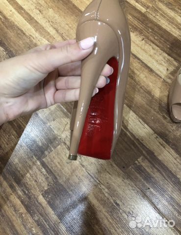 Туфли Christian louboutin