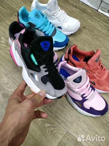 Кроссовки adidas falcon Кроссовки adidas falcon