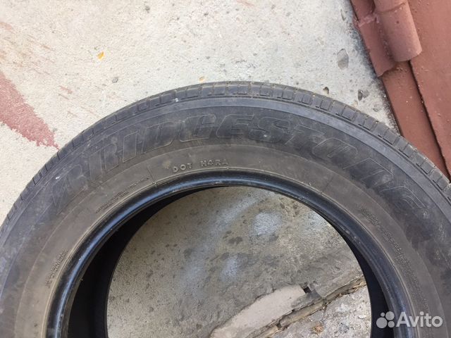 Продам две покрышки Bridgestone