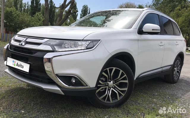 Mitsubishi Outlander 2.0 CVT, 2015, 79 347 км