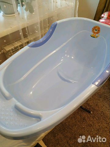 Ванночка для купания младенцев