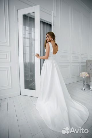 Модное свадебное платье Ariamo Bridle. Bertrani