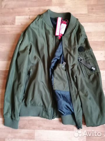 Продам новый бомбер s Oliver Продам новый бомбер s Oliver