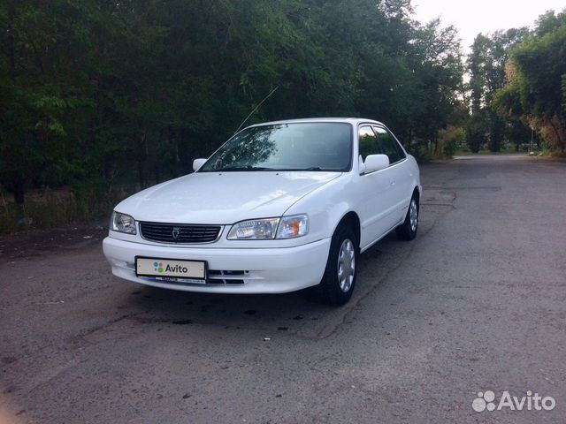 Toyota Corolla 1.6 AT, 1999, 240 000 км