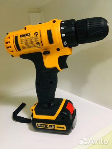 Шуруповерт Dewalt