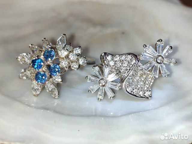 Серебряные кольца и подвески с цирконом