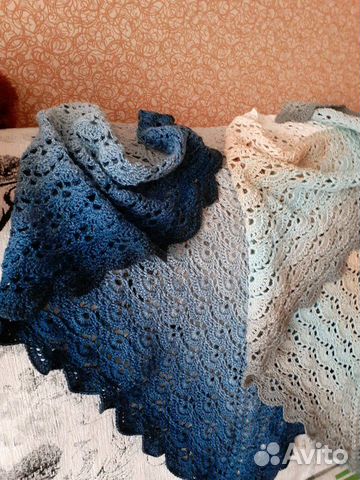 Платок женский вязаный