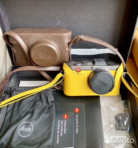 Leica X2 yellow Leica X2 yellow