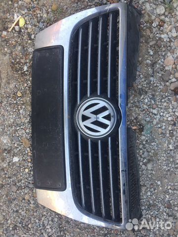Решетка радиатора Volkswagen Passat B6 Решетка радиатора Volkswagen Passat B6