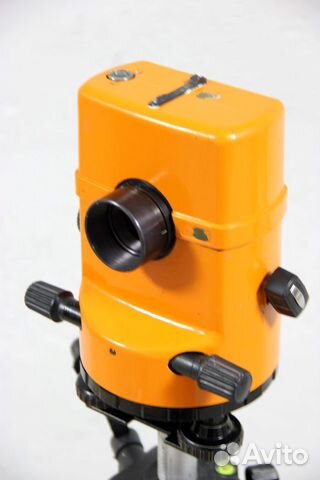 Оптический нивелир 2H-10KA + штатив Оптический нивелир 2H-10KA + штатив