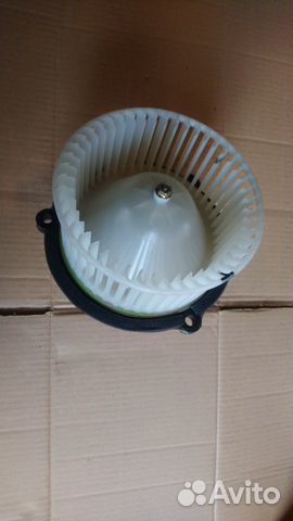 Мотор отопителя ZX200/ 330/ 230