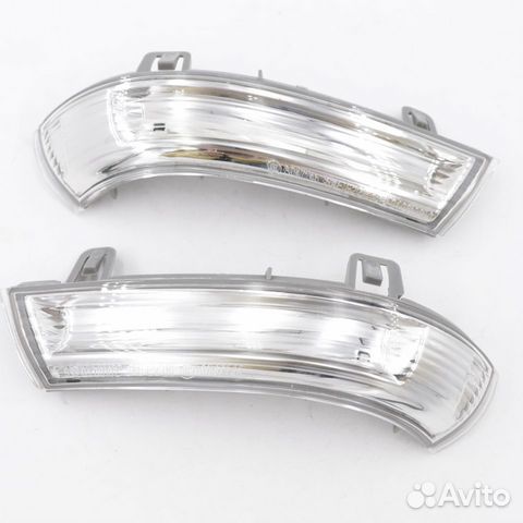 Поворотник в зеркало VW Golf Passat Skoda Superb Поворотник в зеркало VW Golf Passat Skoda Superb