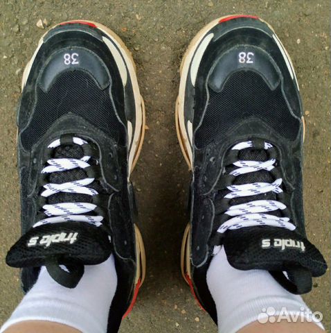 Кроссовки balenciaga triple S black white Кроссовки balenciaga triple S black white