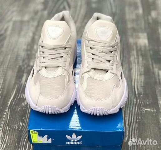 Кроссовки Adidas Falcon