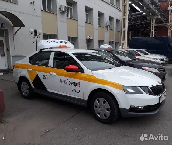 Аренда автомобилей Octavia под такси газ/Бензин Аренда автомобилей Octavia под такси газ/Бензин