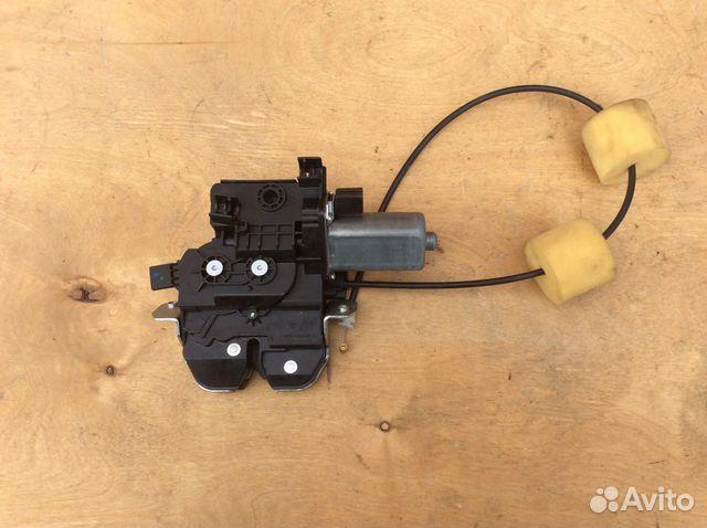 Замок багажника Mercedes W221 w216 S CL 221