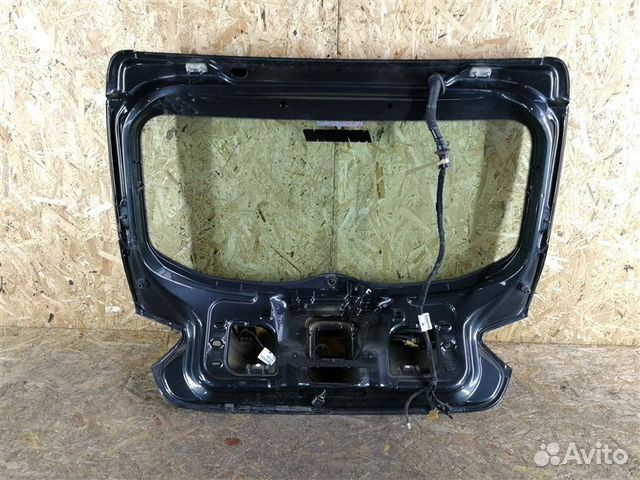 Дверь багажника Seat Ibiza V 2009 Дверь багажника Seat Ibiza V 2009