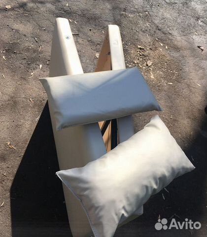 Массажный Стол для тату салона с отверстием