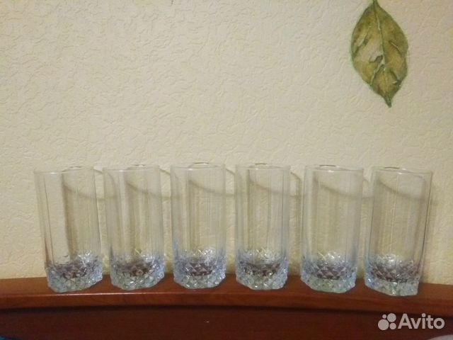 Стаканы в коробке