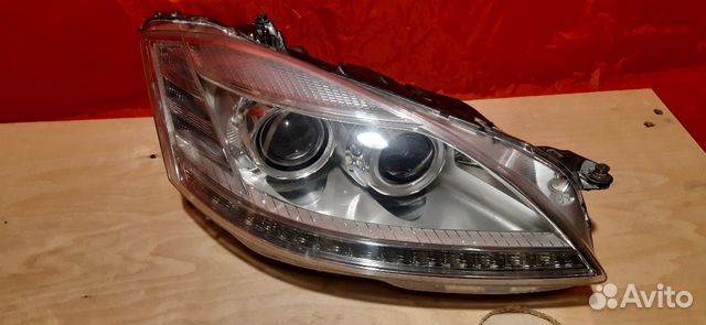 Фара правая Mercedes w221 221 Фара правая Mercedes w221 221