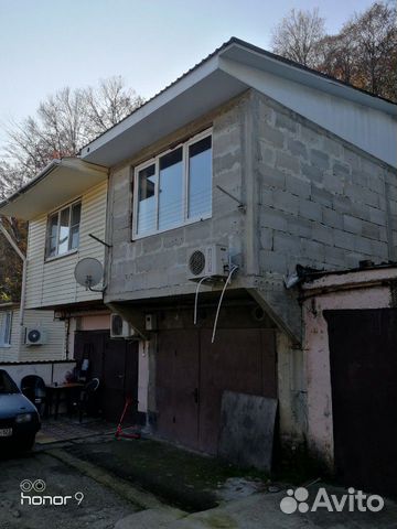 Гараж, > 30 м²