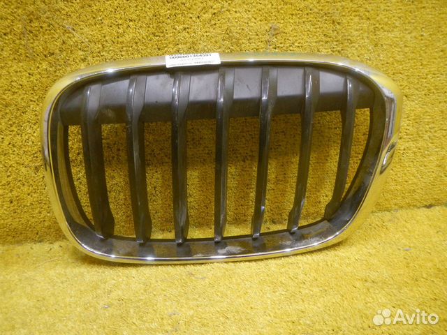 Решетка радиатора левая BMW X1 F48 (15-19) Решетка радиатора левая BMW X1 F48 (15-19)