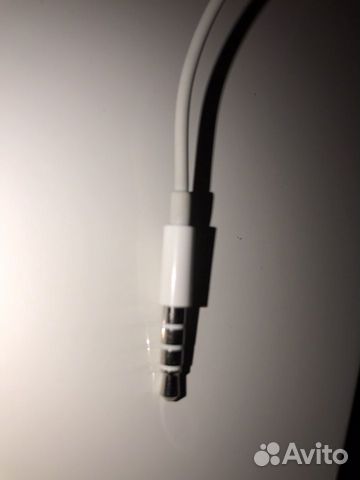 Наушники EarPods 3,5мм Apple оригинал Наушники EarPods 3,5мм Apple оригинал