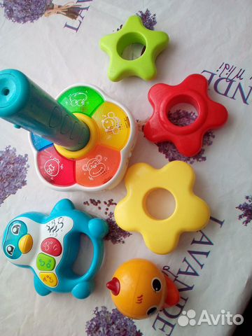 Развивающие игрушки