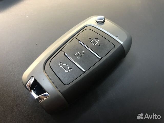 Ключ Hyundai solaris 2019 год выкидной Ключ Hyundai solaris 2019 год выкидной