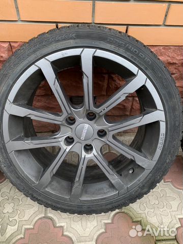 225/40R18 Nokian hakkapelita 8 шип momo 5x114,3 8x 225/40R18 Nokian hakkapelita 8 шип momo 5x114,3 8x