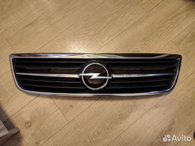 Решетка радиатора Opel Omega B FL (рестайлинг)