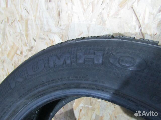 Зимние шины бу kumho I ZEN RV 225/60 R17 нешипо Зимние шины бу kumho I ZEN RV 225/60 R17 нешипо