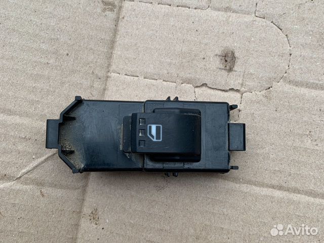 Кнопка стеклоподъемника toyota passo