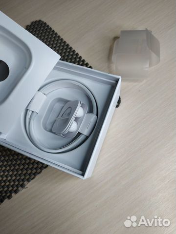 Apple Airpods