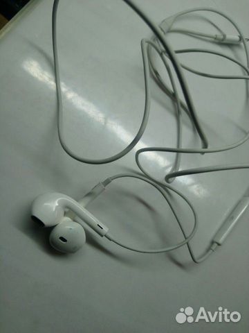 Наушники оригинал Apple EarPods(Lightning) Наушники оригинал Apple EarPods(Lightning)