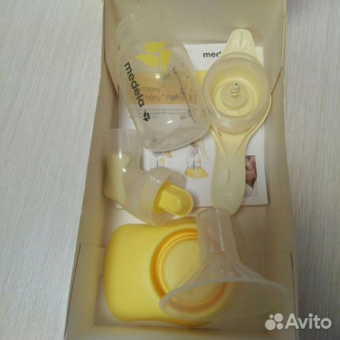 Ручной молокоотсос Medela Harmony Basic Ручной молокоотсос Medela Harmony Basic